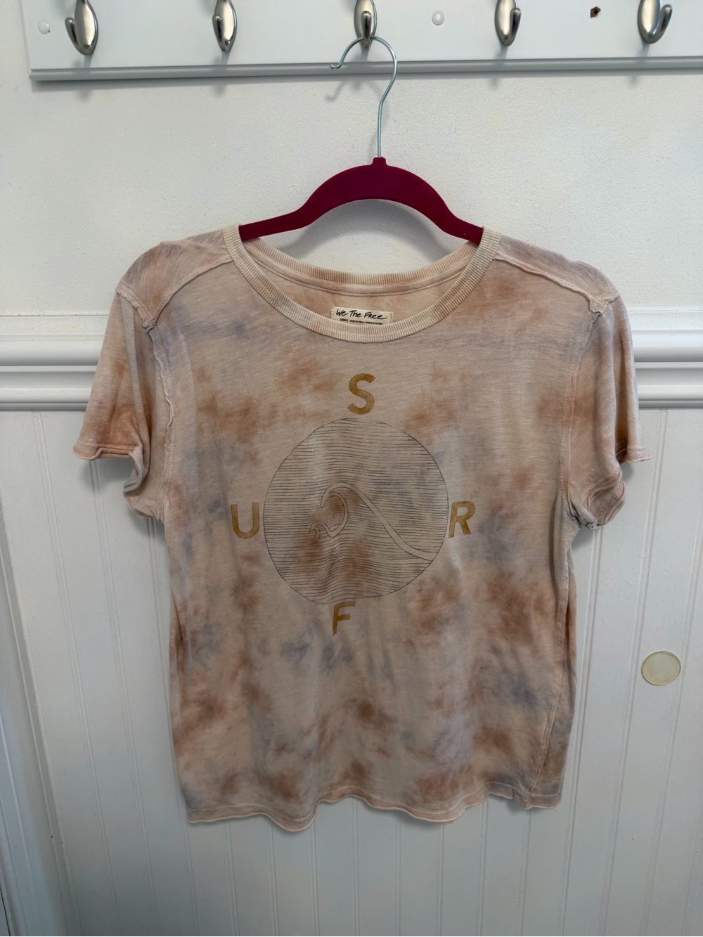 We The Free Tan & Cream Tie-Dye 'SURF' Graphic Short Sleeve Tee
